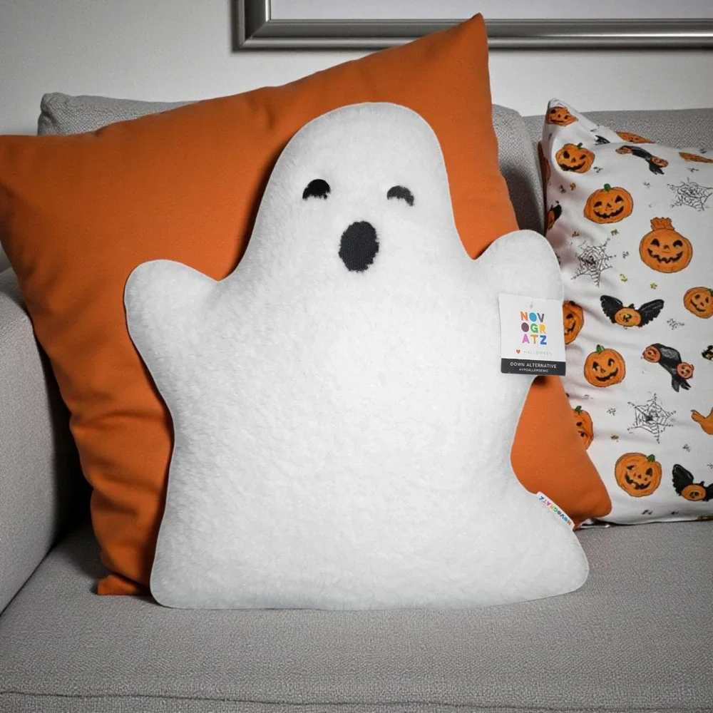 NWT Novogratz Halloween Large White Ghost Soft Sherpa Pillow 19 x 22